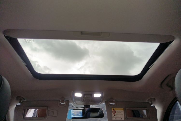 GEELY Vision X6 2020 immagine di auto #18