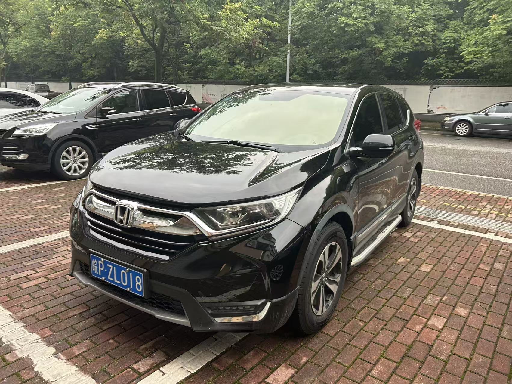 2019 immagine di auto 