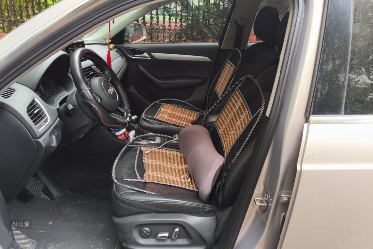 Audi Q3 2018 #17 Audi Q3 2018 car image #17