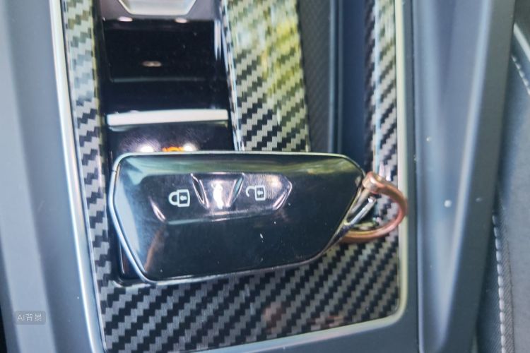 Volkswagen Golf 2022 car image #10