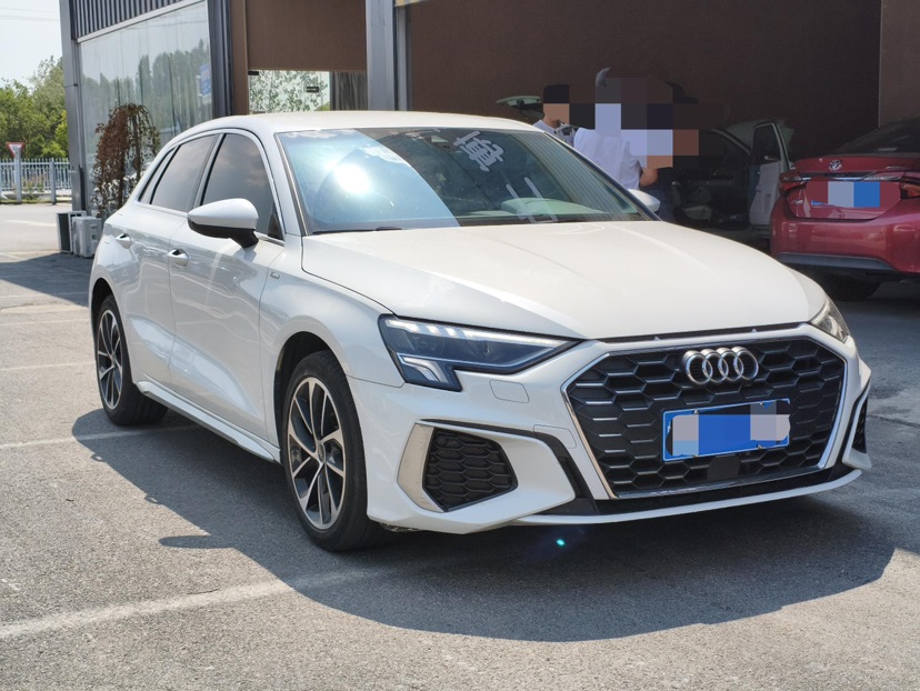 Audi A3 2022 car image #3