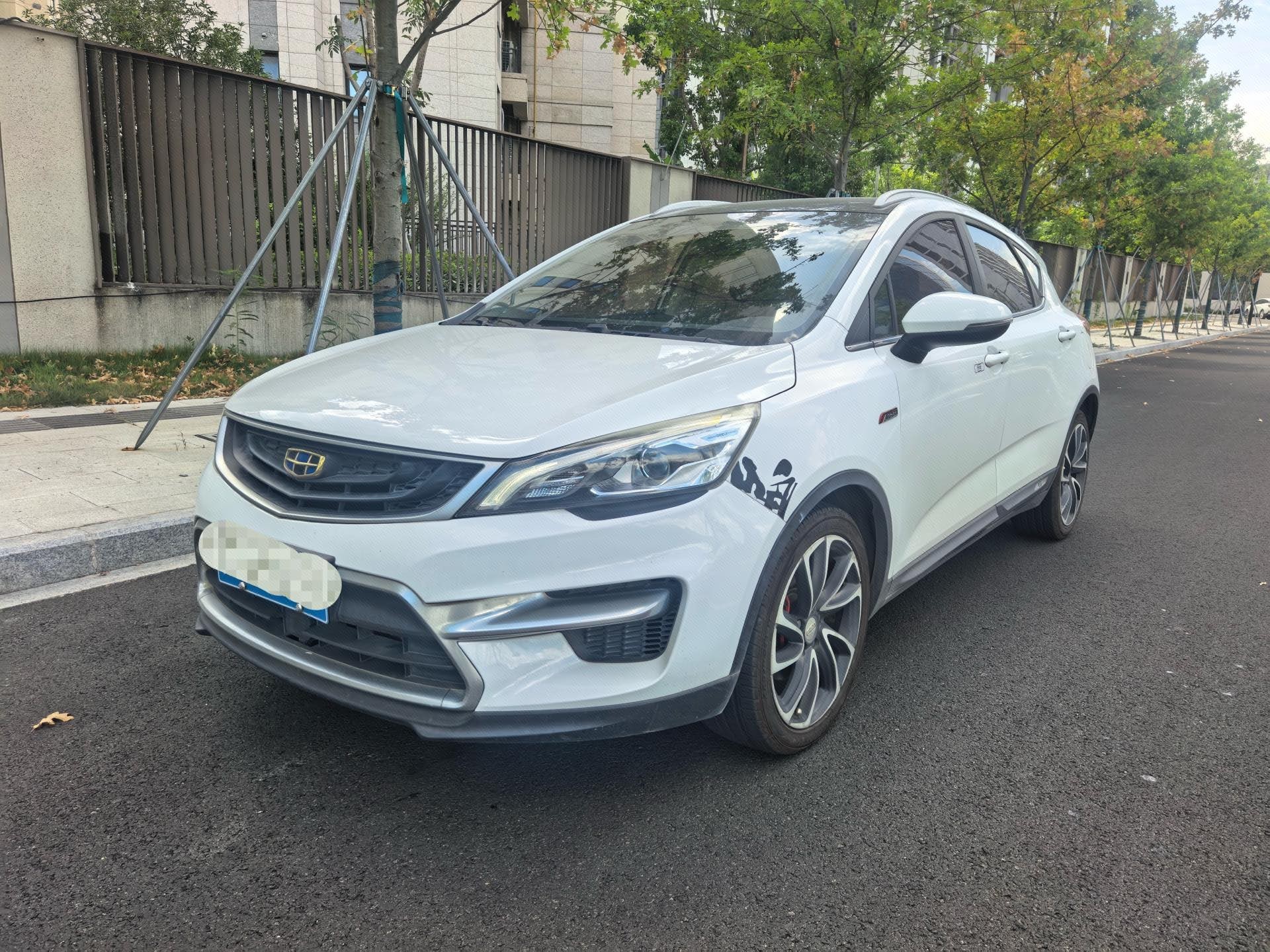 GEELY Emgrand GS 2017 GEELY Emgrand GS 2017 car image