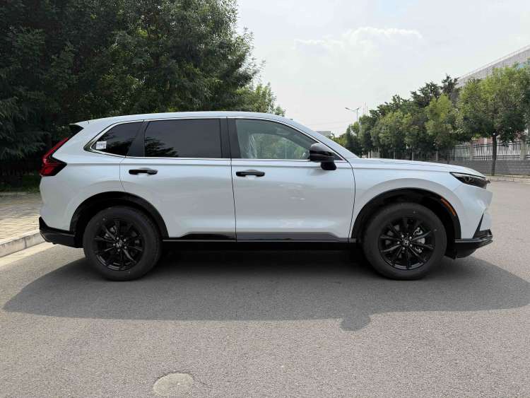 Honda CR-V 2026 car image #3