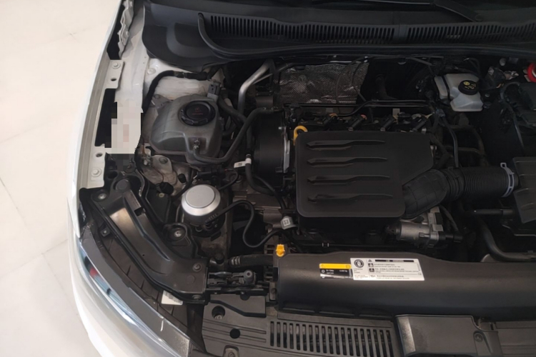 Volkswagen Polo 2022 car image #23