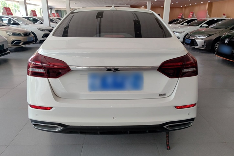 GEELY Emgrand 2021 #6 GEELY Emgrand 2021 car image #6