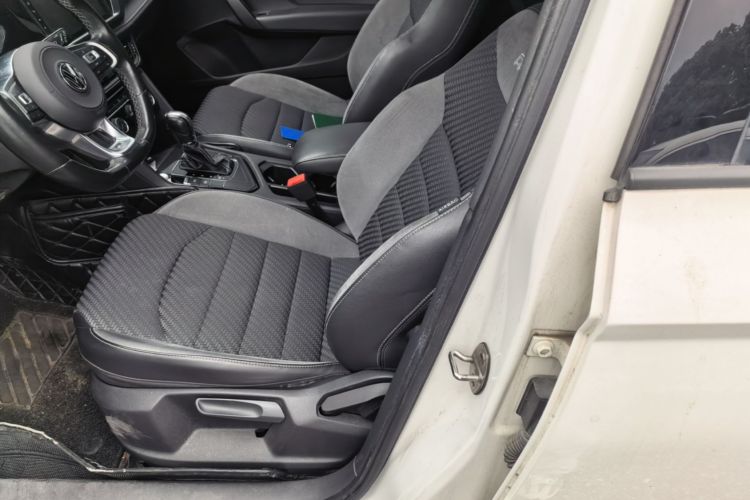 Volkswagen Tharu 2019 car image #19