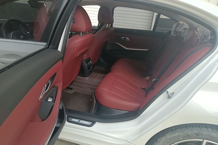 BMW 3 Series 2024 image de voiture #17