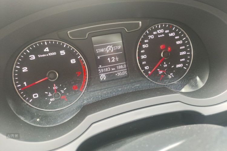 Audi Q3 2016 car image #14