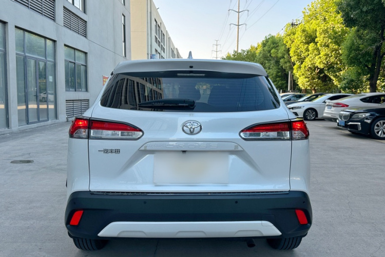 Toyota Corolla Cross 2024 #9 Toyota Corolla Cross 2024 car image #9