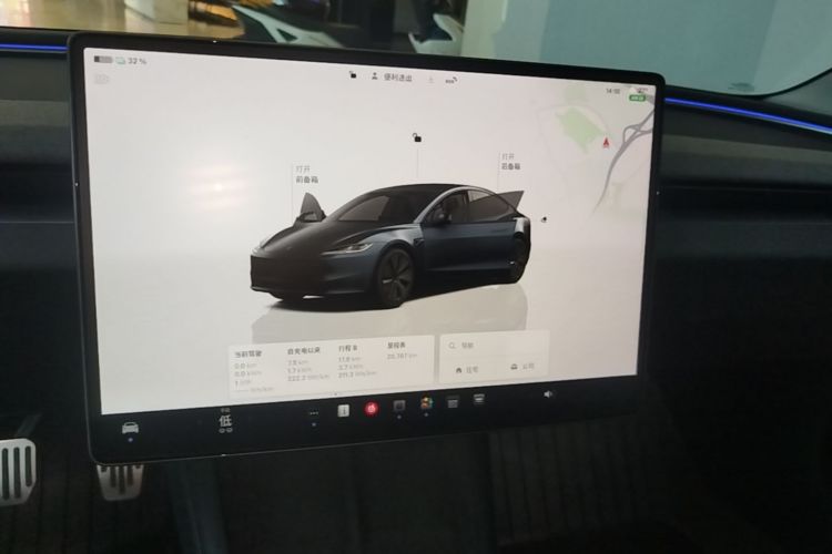 Tesla Model 3 2024 #13 Tesla Model 3 2024 car image #13