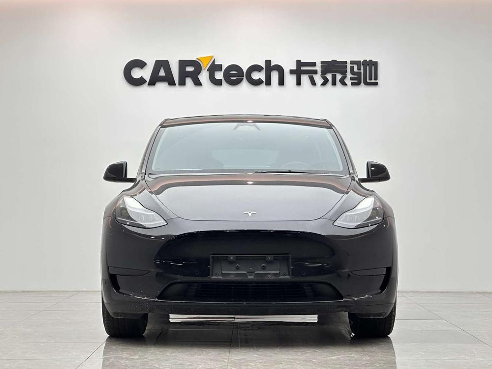 Tesla Model Y 2023 #2 Tesla Model Y 2023 car image #2