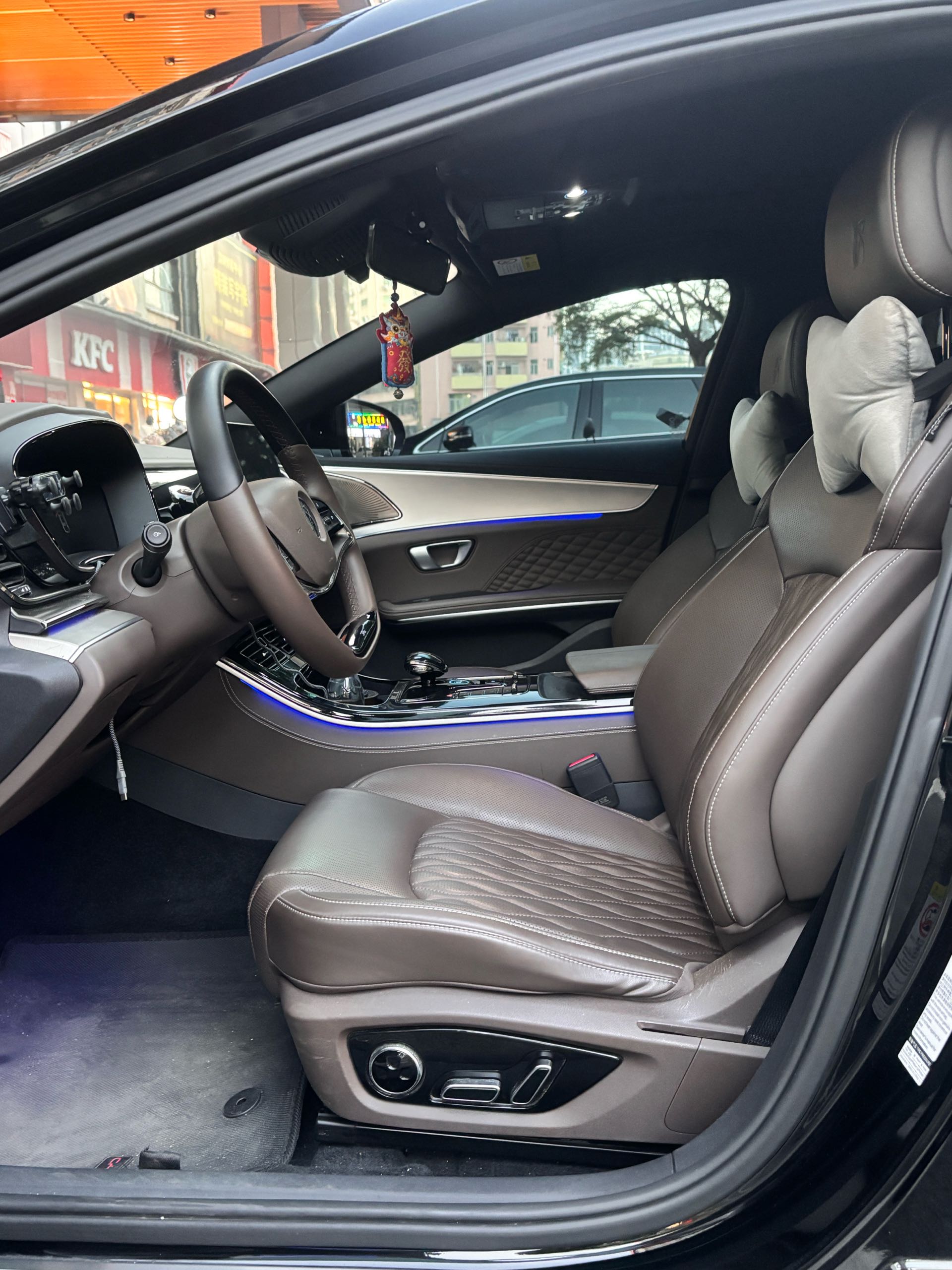 BYD Han 2023 car image #5