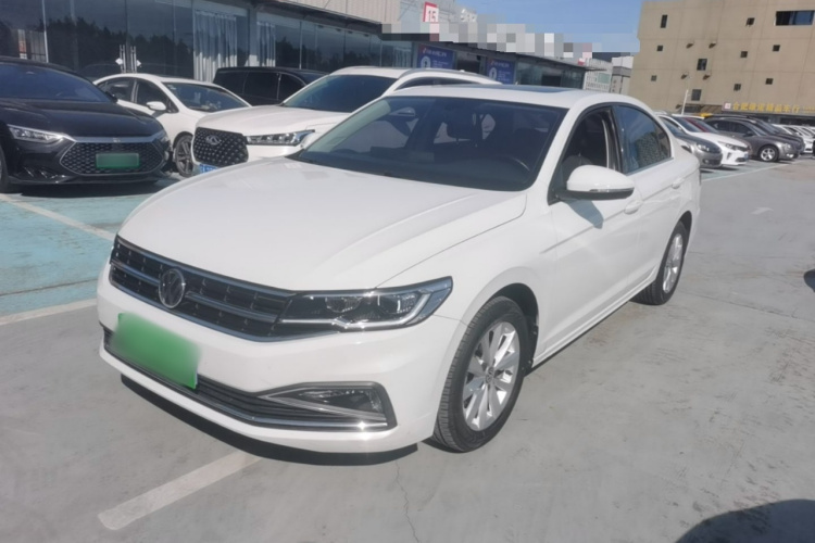 Volkswagen Bora 2020 car image #2