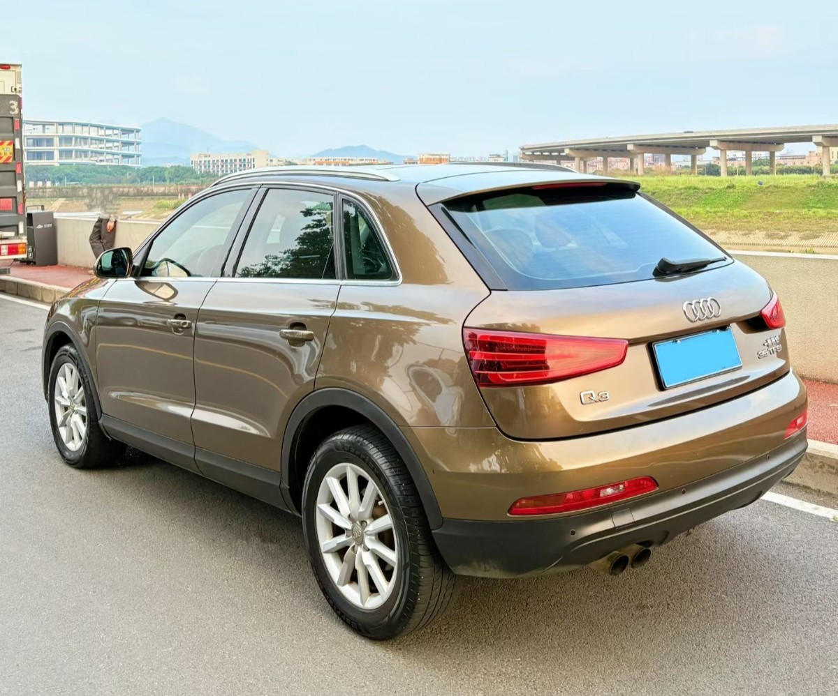 Audi Q3 2014 immagine di auto #4