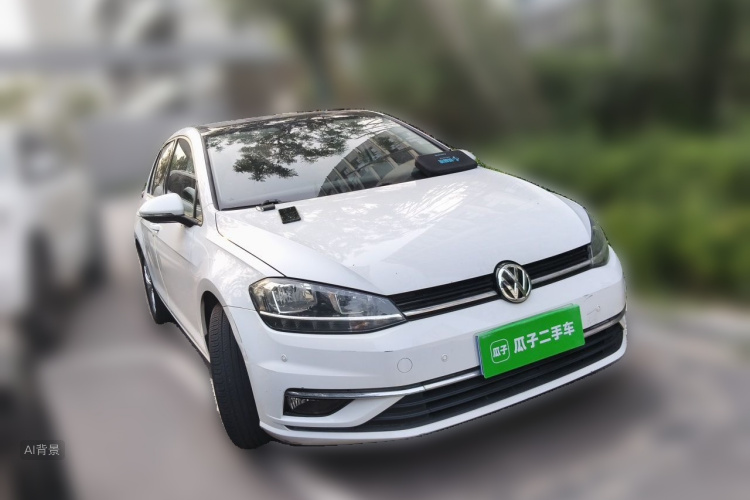 Volkswagen Golf 2019 car image #4