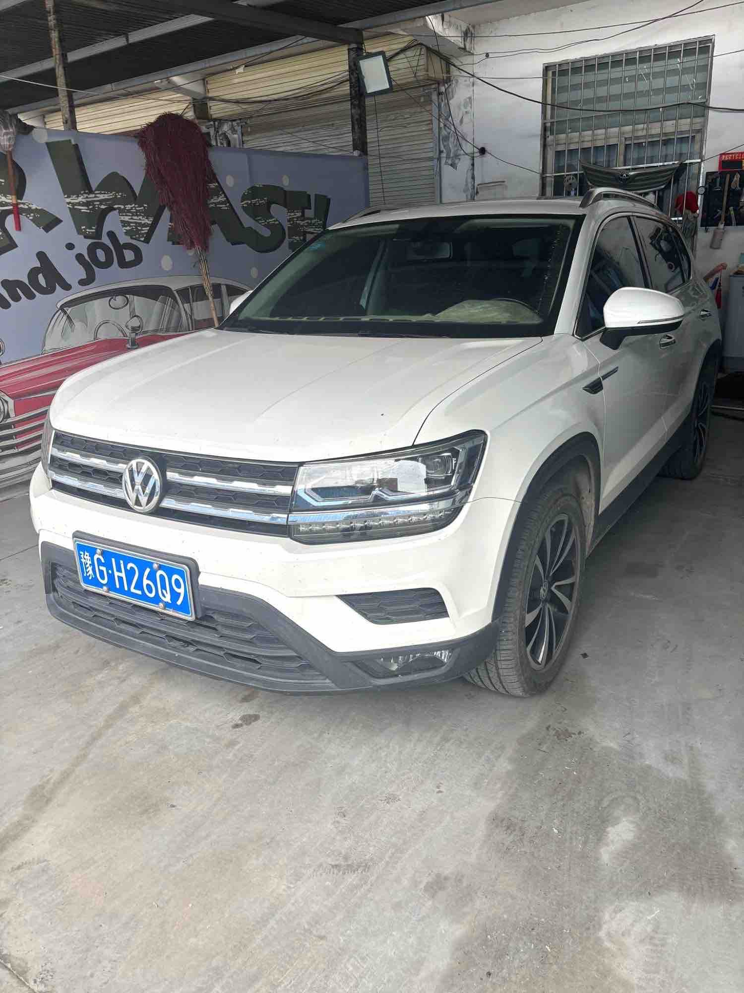 2019 2019 car image