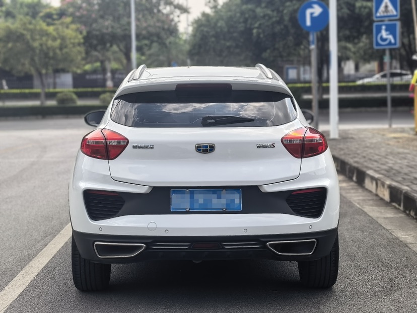 GEELY Emgrand GS 2018 #8 GEELY Emgrand GS 2018 car image #8