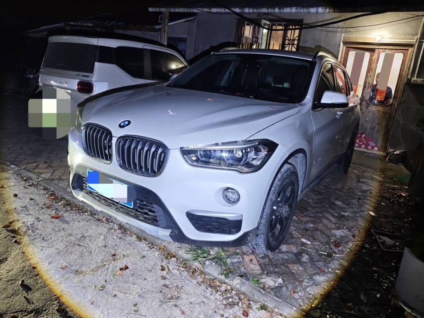 2017 immagine di auto 
