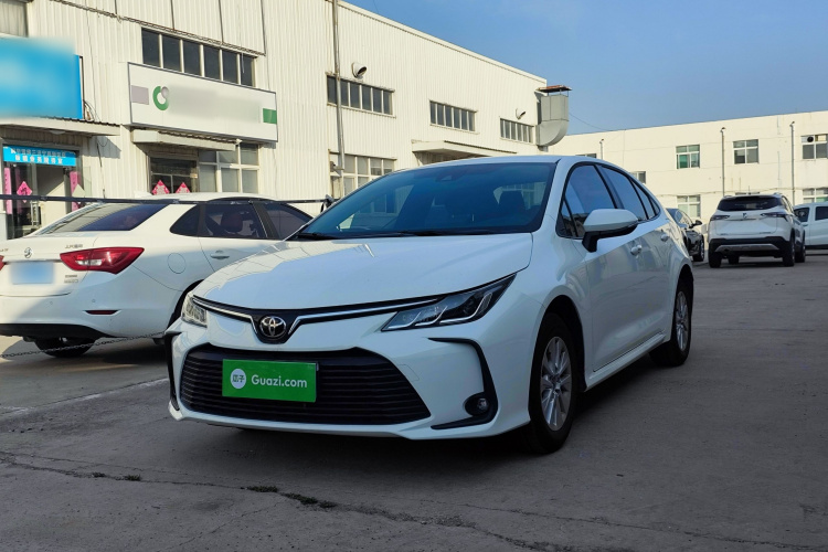 Toyota Corolla 2025 car image #2