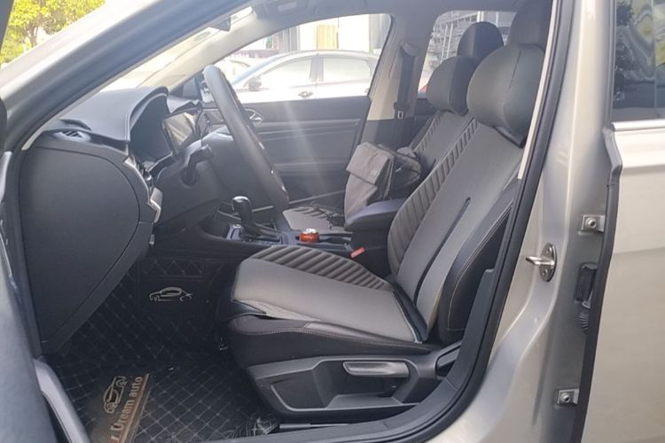 Volkswagen Lavida 2020 car image #19