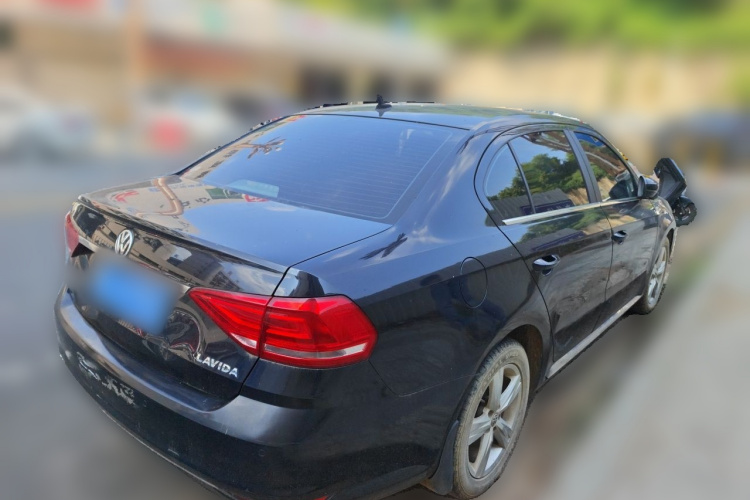 Volkswagen Lavida 2017 car image #5