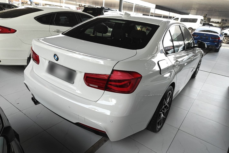 BMW 3 Series 2017 #7 BMW 3 Series 2017 car image #7