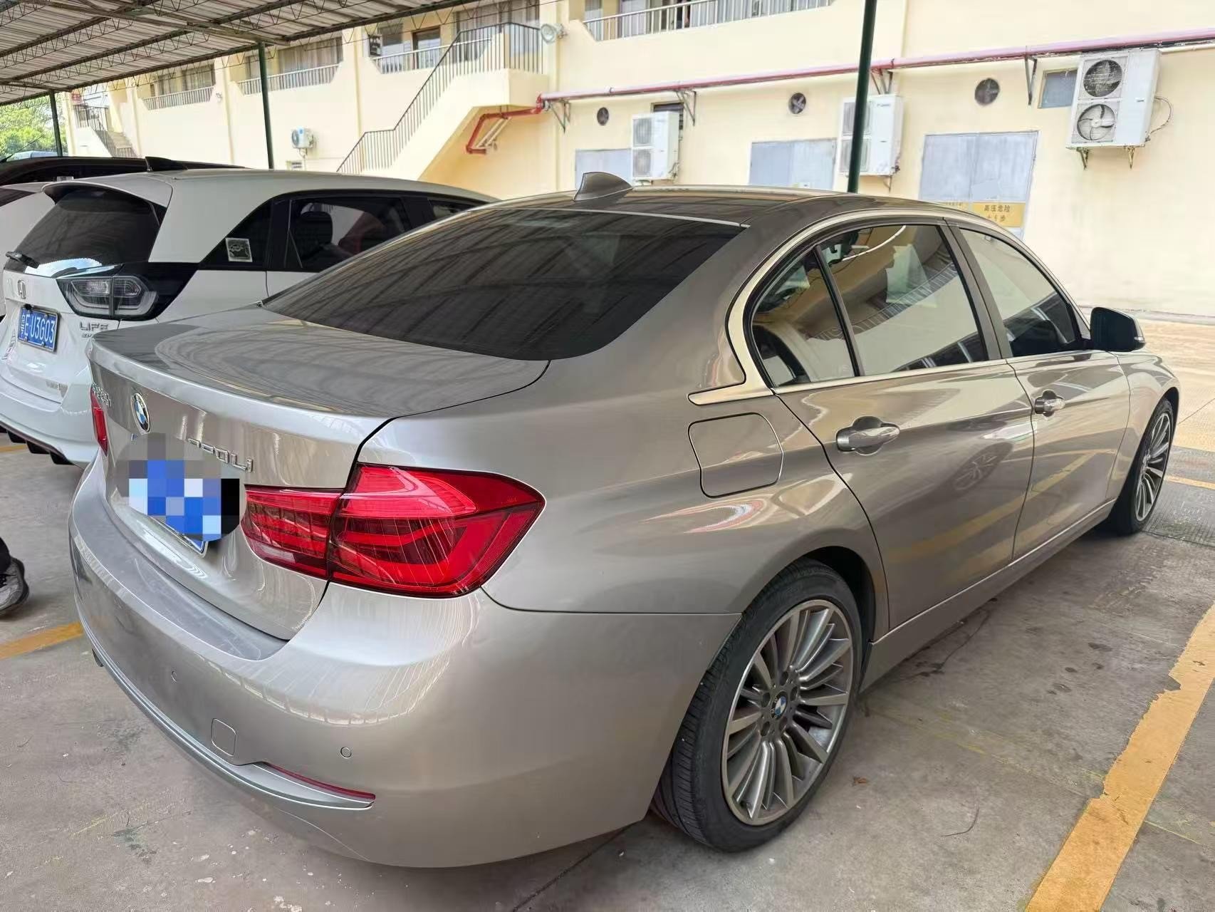 BMW 3 Series 2019 #5 BMW 3 Series 2019 immagine di auto #5