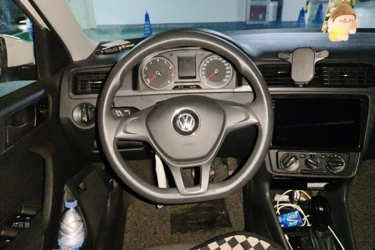 Volkswagen Santana 2020 car image #12