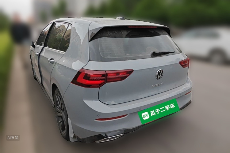 Volkswagen Golf 2022 car image #5