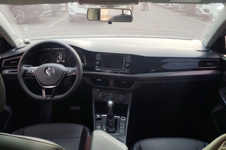 Volkswagen Bora 2019 car image #11