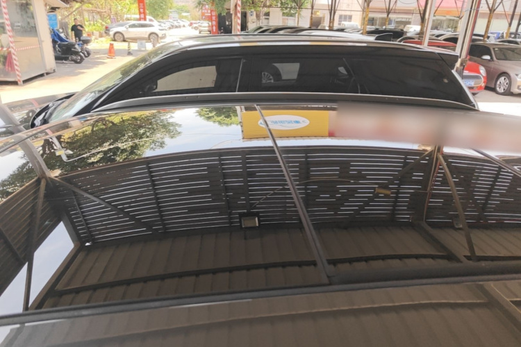 Audi Q3 2023 car image #21