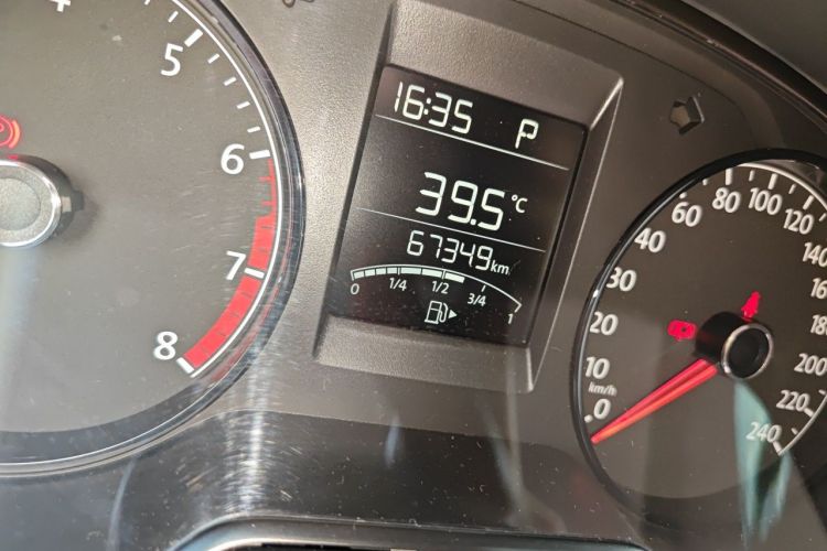 Volkswagen Polo 2016 #8 Volkswagen Polo 2016 car image #8