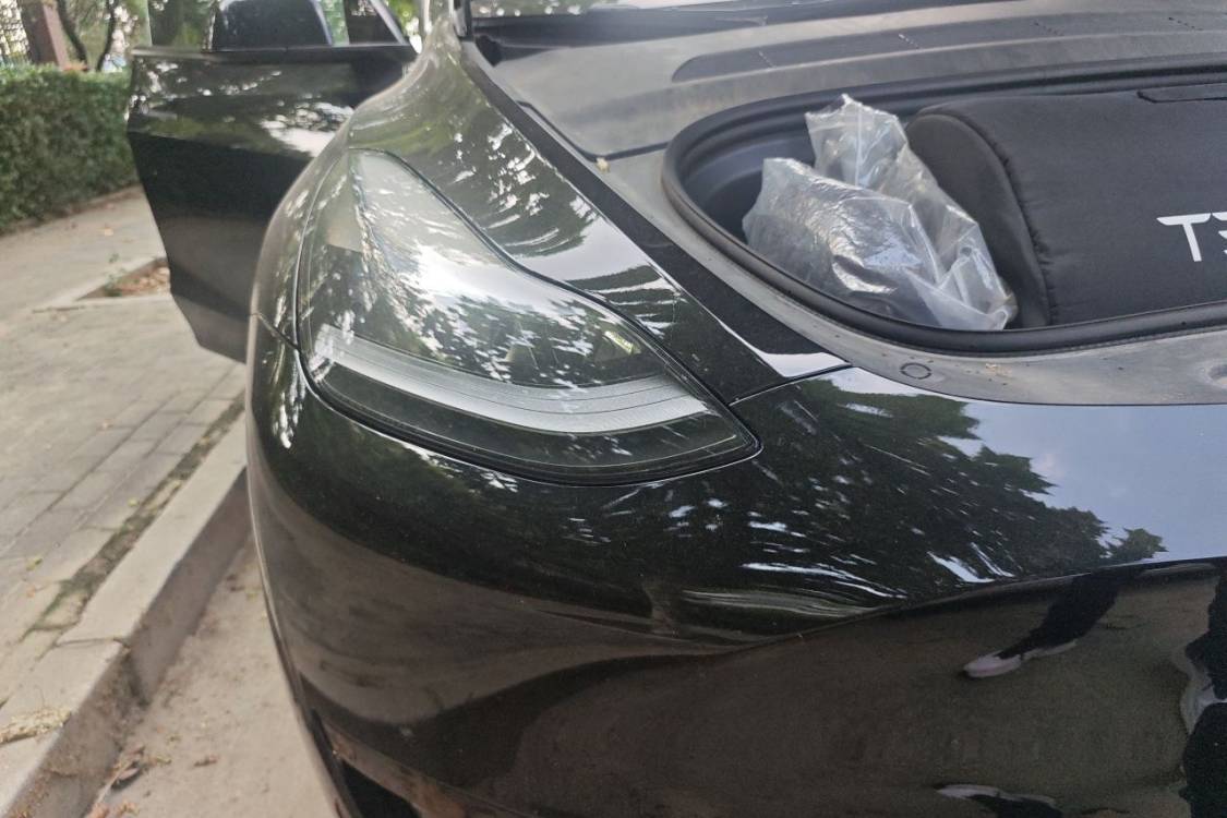 Tesla Model Y 2024 #7 Tesla Model Y 2024 صورة سيارة #7