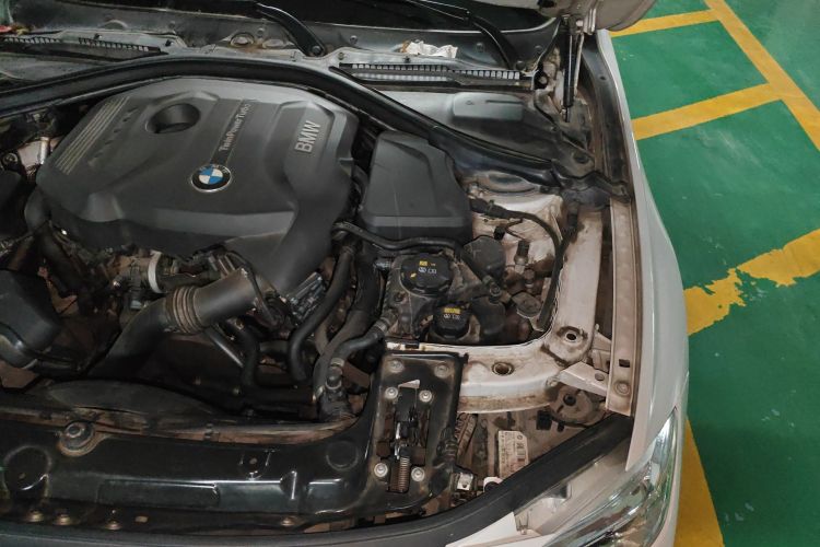 BMW 3 Series 2017 #29 BMW 3 Series 2017 car image #29