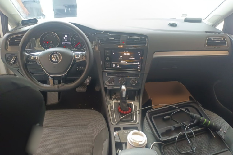 Volkswagen Golf 2019 #7 Volkswagen Golf 2019 car image #7