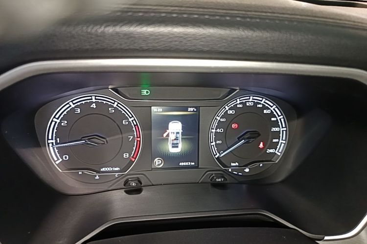 GEELY Vision X6 2021 car image #12