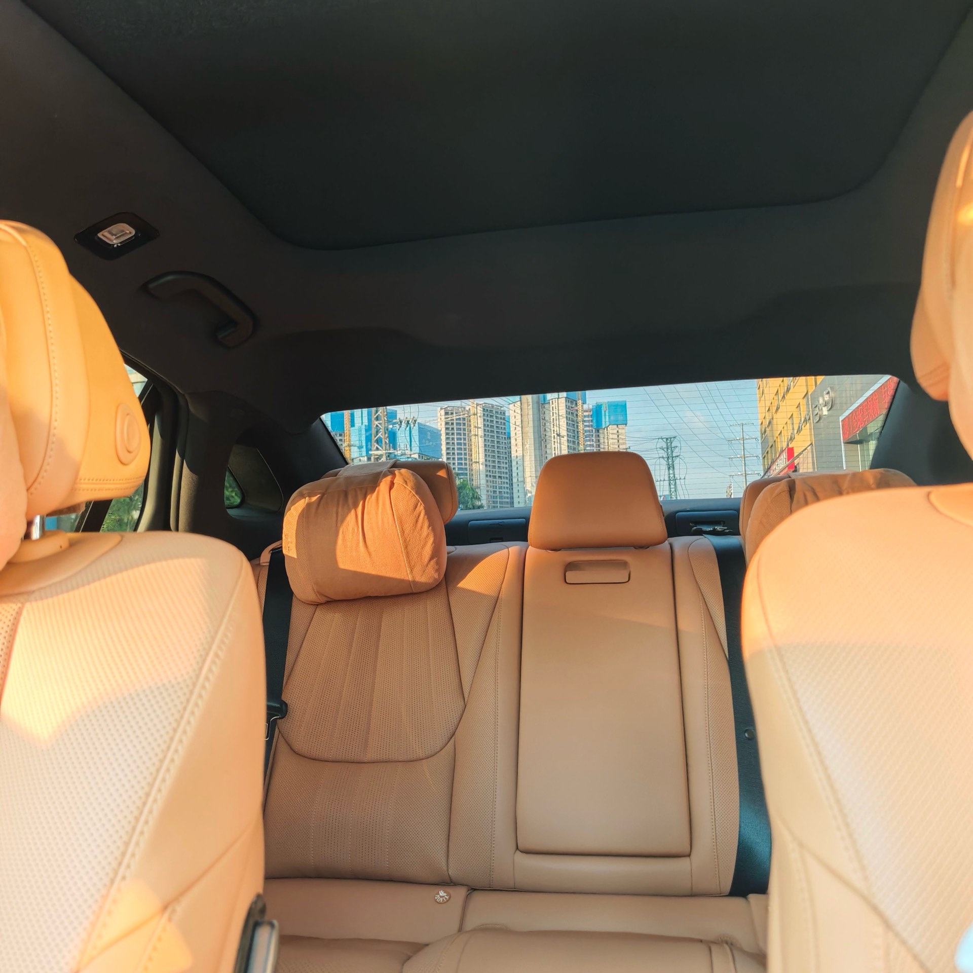 BYD HanL 2025 car image #5