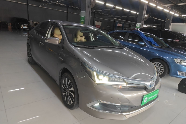 Toyota Corolla 2018 immagine di auto #4