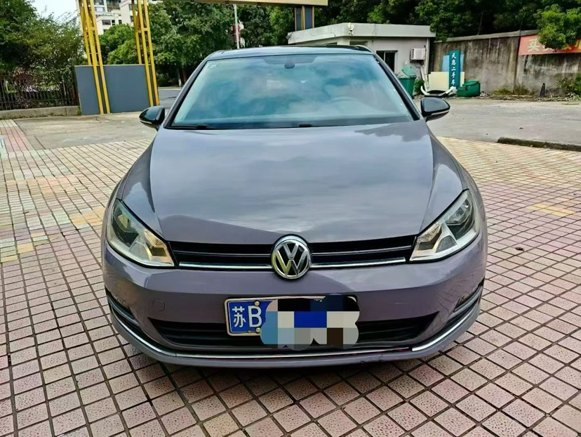 Volkswagen Golf 2016 car image #2