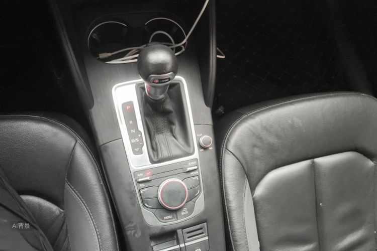 Audi A3 2015 car image #16