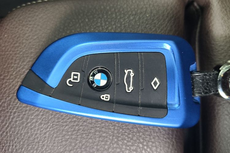 BMW X1 2020 car image #9