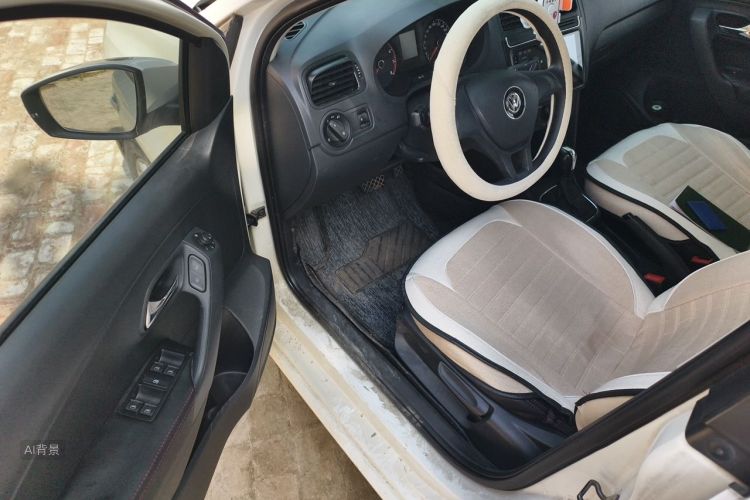 Volkswagen Polo 2016 #18 Volkswagen Polo 2016 car image #18