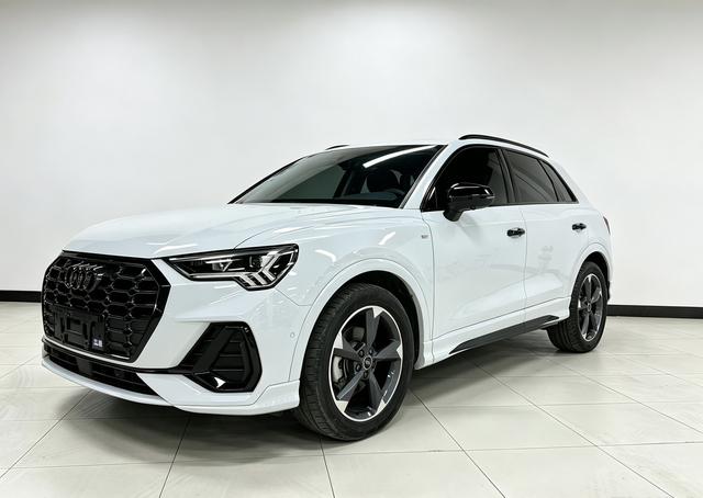 Audi Q3 2022 immagine di auto #22
