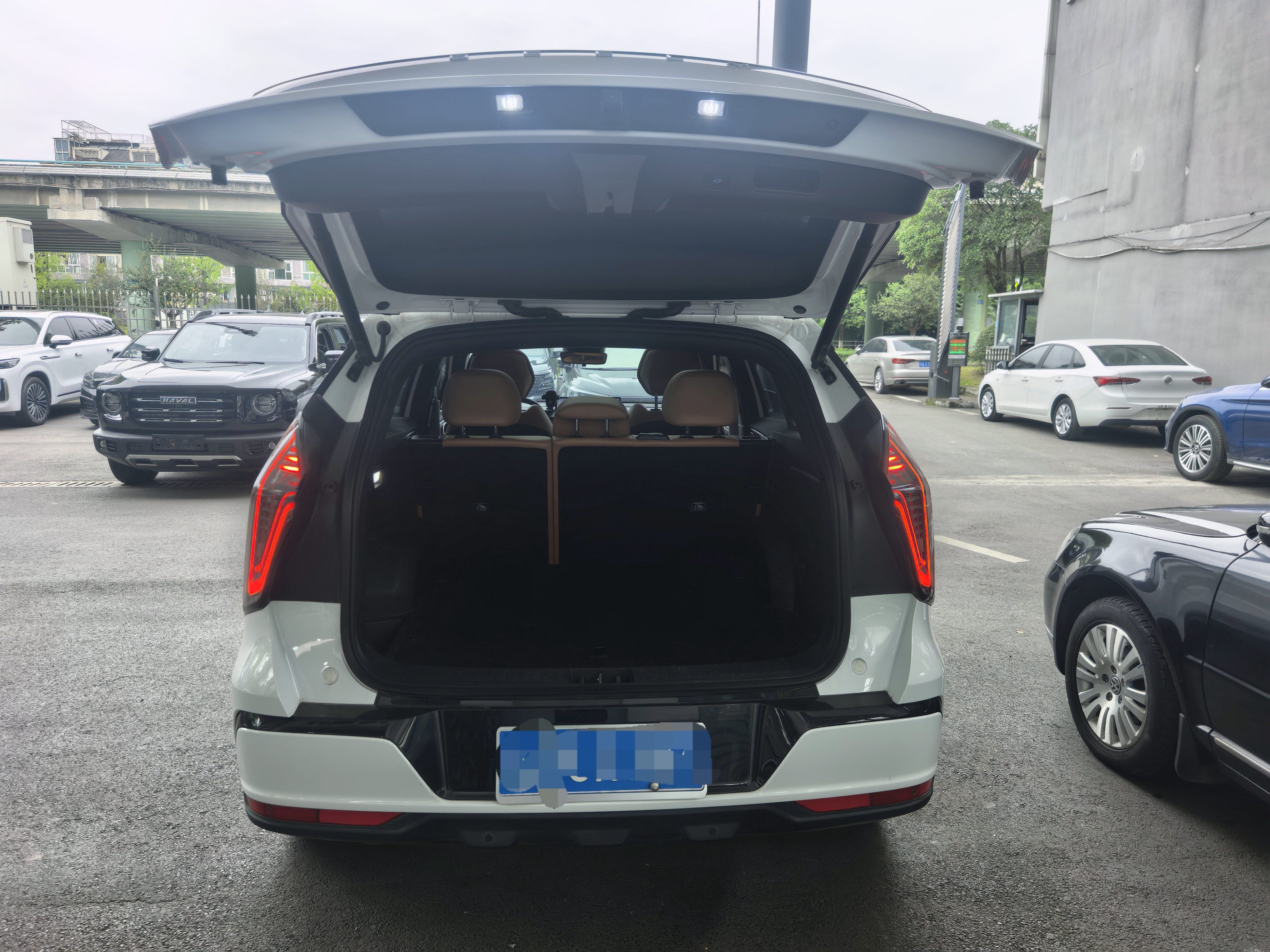 GEELY Boyue L 2025 #8 GEELY Boyue L 2025 car image #8