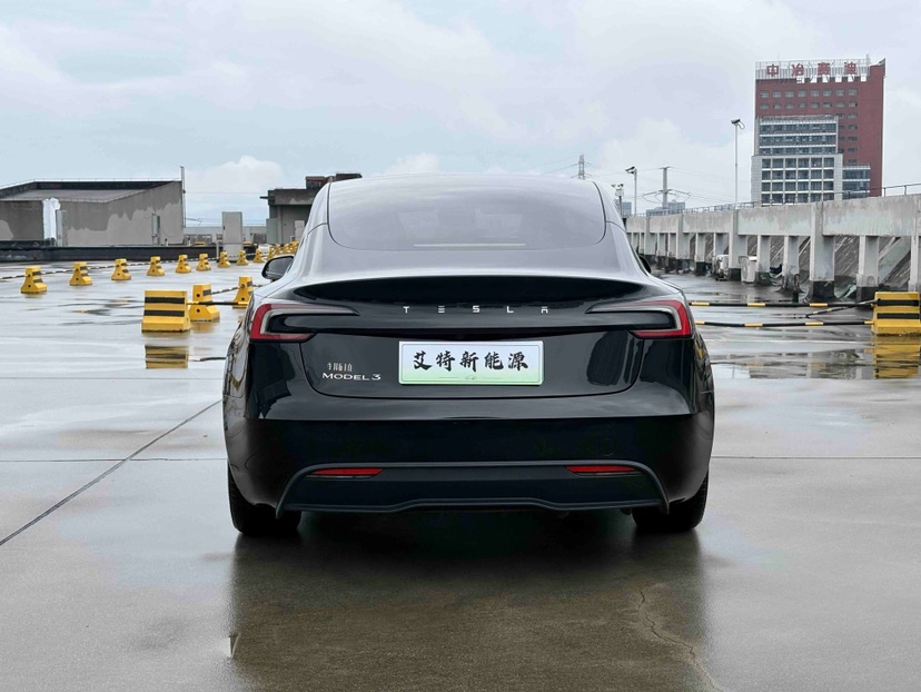 Tesla Model 3 2025 #6 Tesla Model 3 2025 car image #6