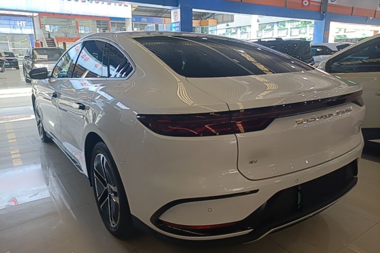 BYD Han 2023 car image #5