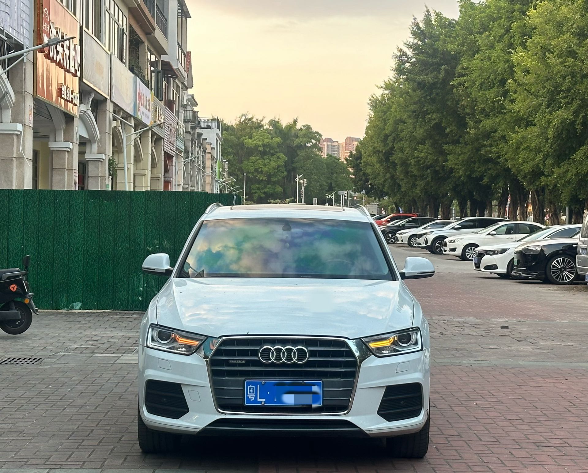 Audi Q3 2016 imagen de coche #2