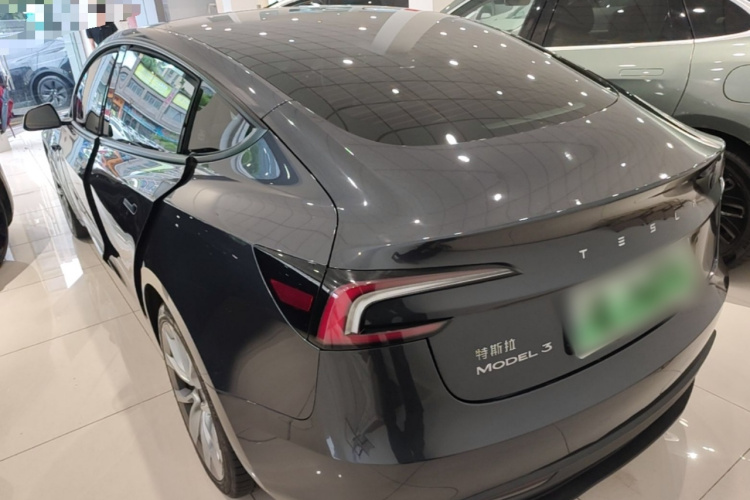 Tesla Model 3 2024 #5 Tesla Model 3 2024 car image #5