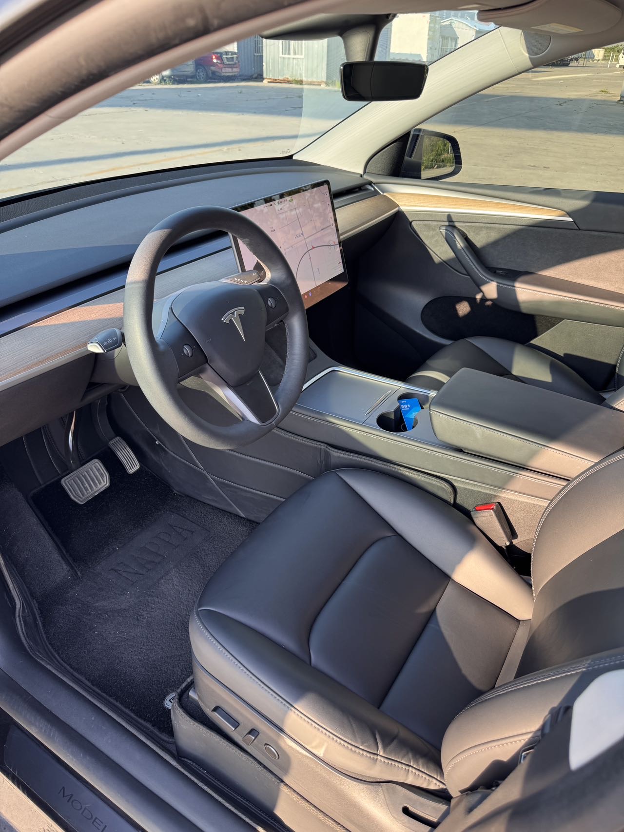 Tesla Model Y 2021 #5 Tesla Model Y 2021 car image #5