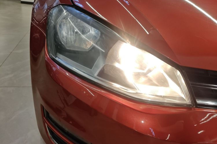 Volkswagen Golf 2016 изображение автомобиля #8